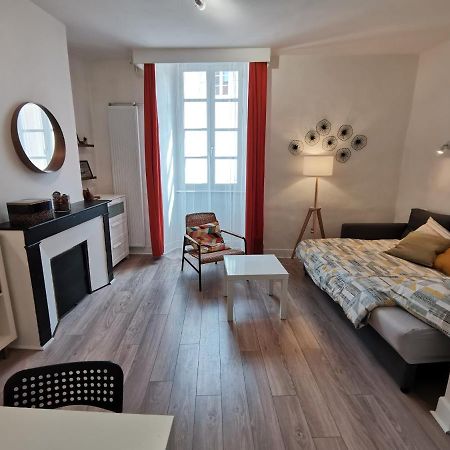 Anemone - Studio Tout Confort En Centre Ville Millau Luaran gambar