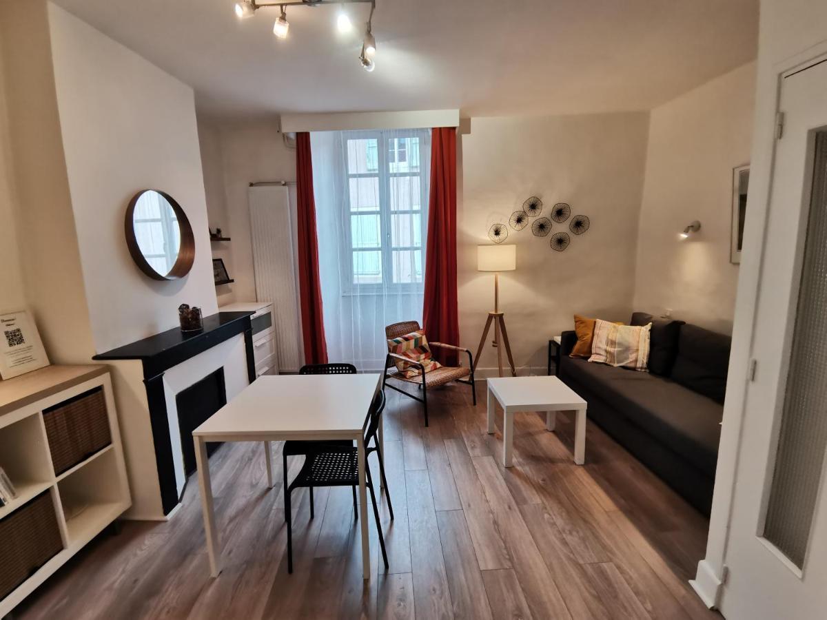 Anemone - Studio Tout Confort En Centre Ville Millau Luaran gambar
