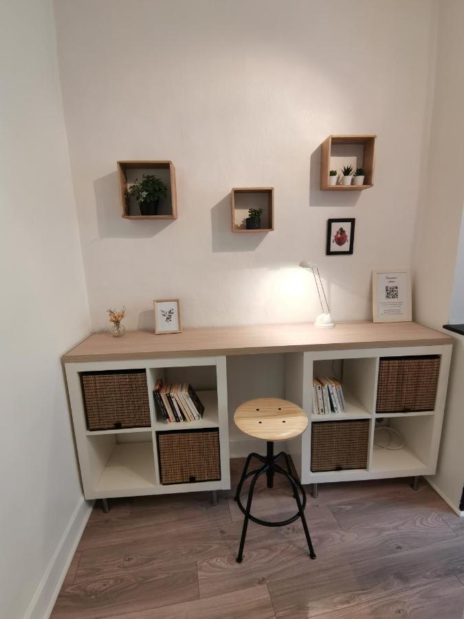 Anemone - Studio Tout Confort En Centre Ville Millau Luaran gambar