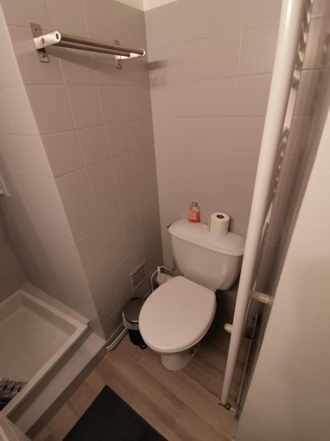 Anemone - Studio Tout Confort En Centre Ville Millau Luaran gambar