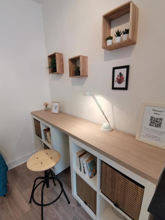 Anemone - Studio Tout Confort En Centre Ville Millau Luaran gambar